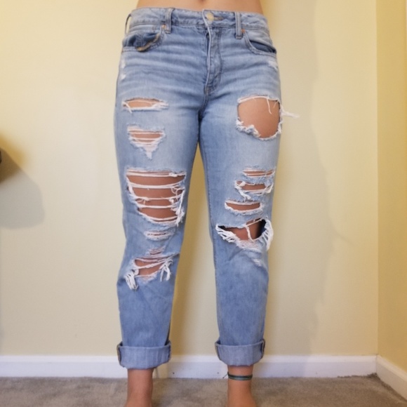 RIPPED JEANS - Picture 3 of 3